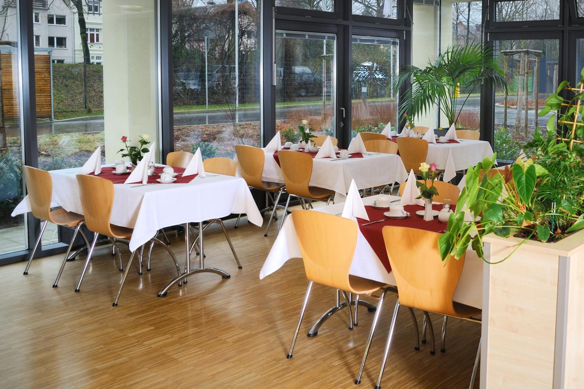 Sporthotel Borussia Duesseldorf Exteriör bild