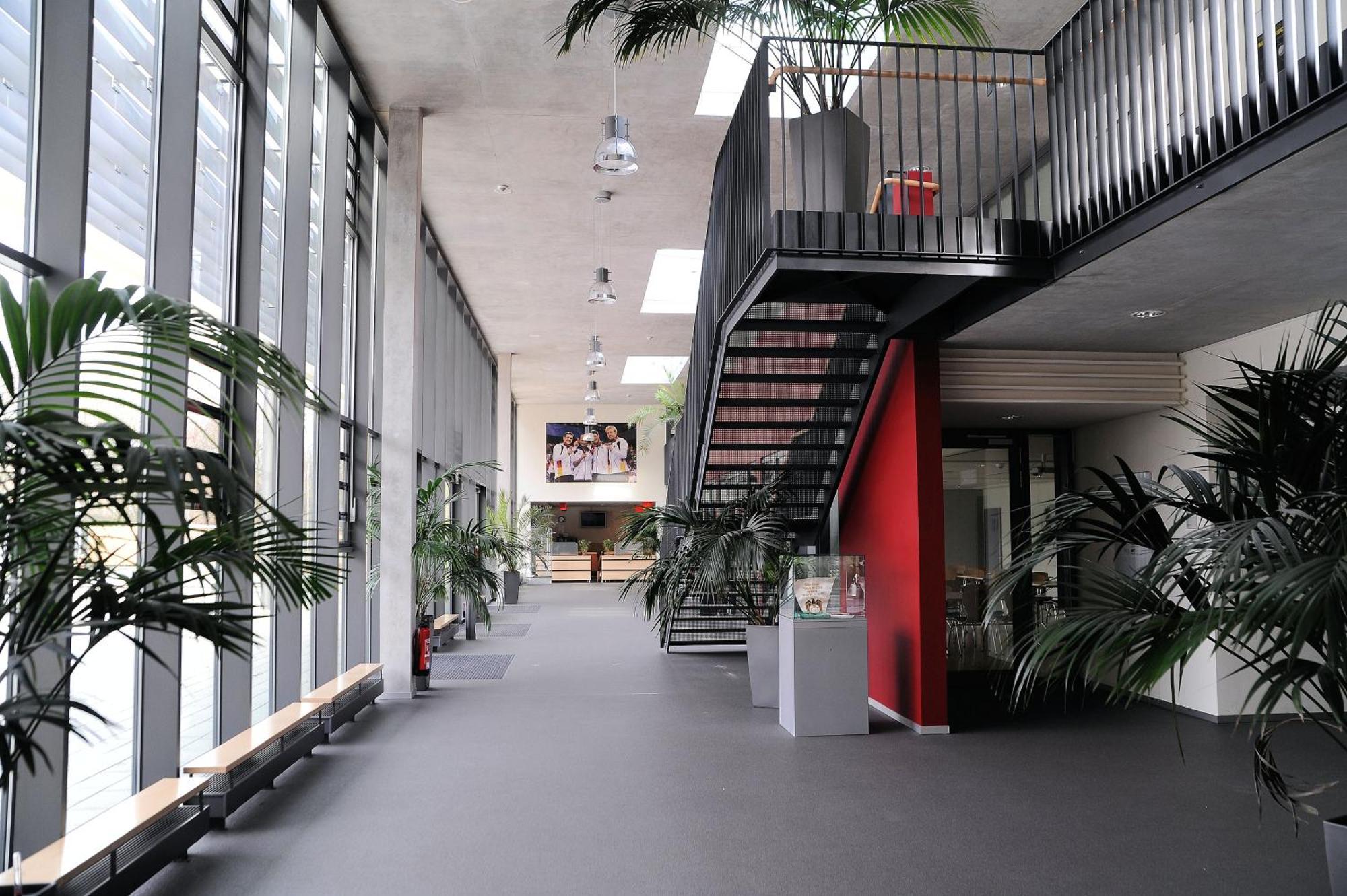 Sporthotel Borussia Duesseldorf Exteriör bild